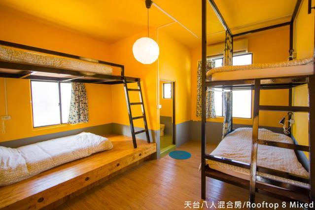 Rainbow Wave Surfing Hostel Старе місто Хенчун Екстер'єр фото